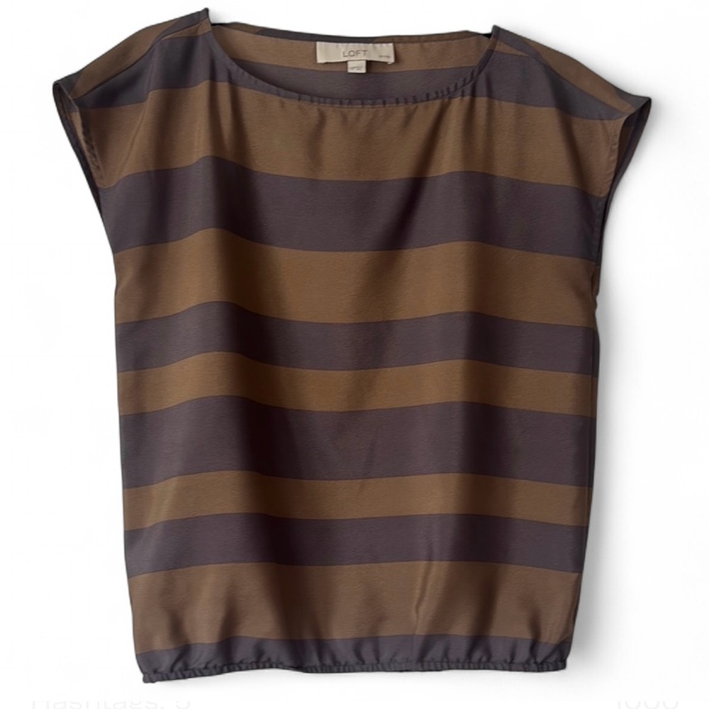 LOFT Brown and Gray Cap Sleeve
Blouse Relaxed Boxy Style